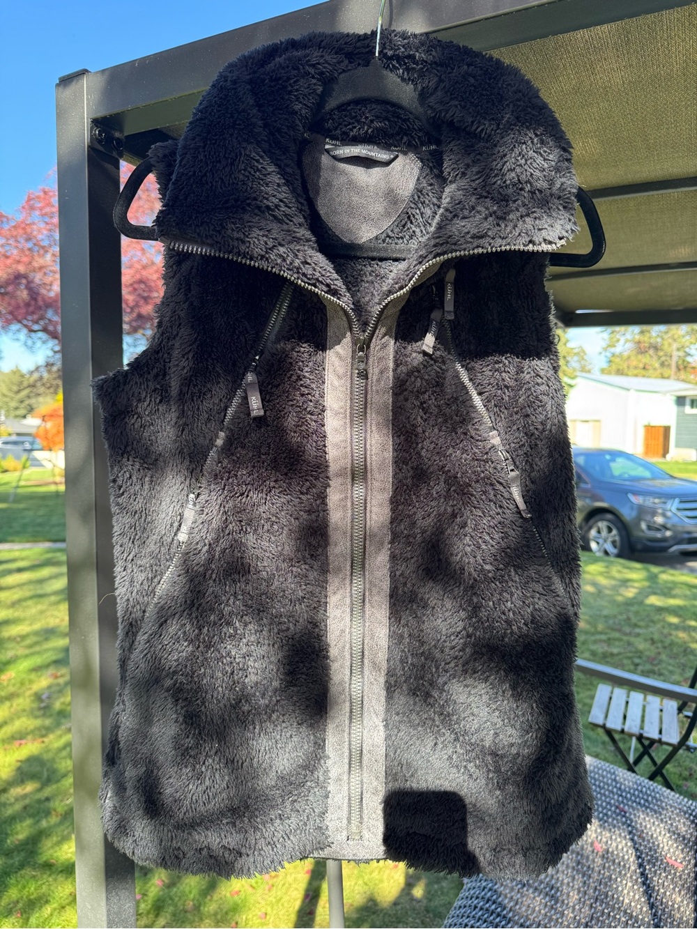 KuHL Women's Black Faux-Fur Zip-Front Vest